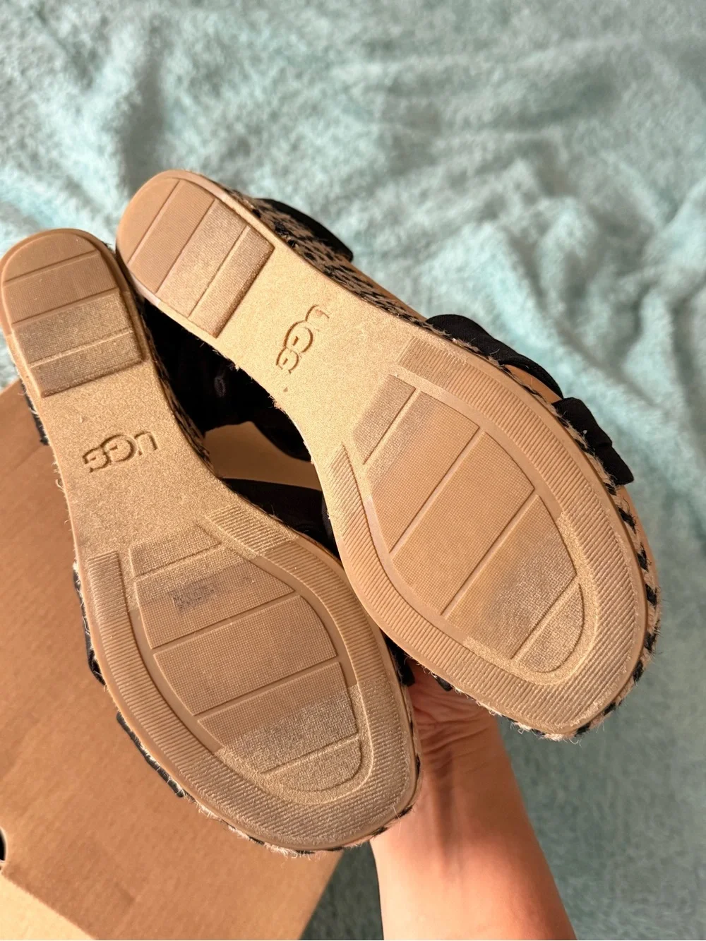 UGG Yarrow Black Knotted Wedge Espadrille Sandals size 8 #470